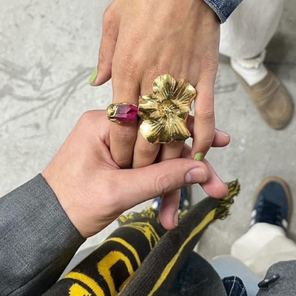 Clavel